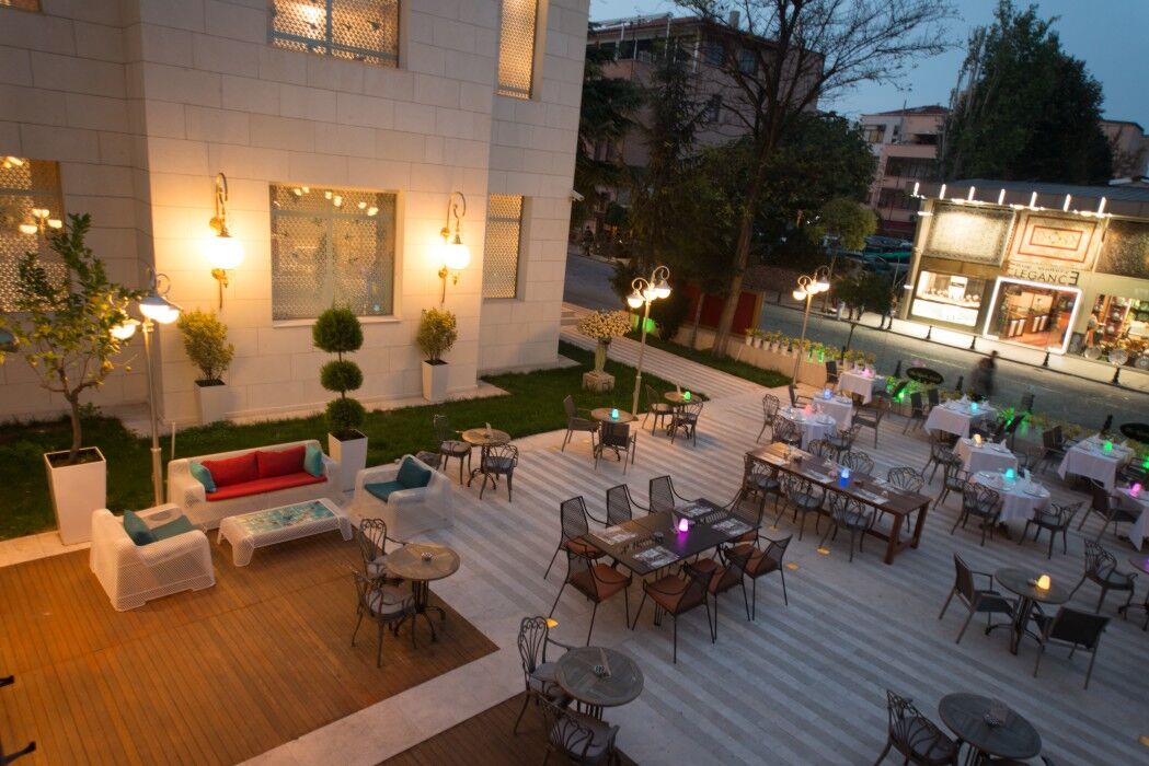 Vogue Hotel Supreme Istanbul Exterior photo